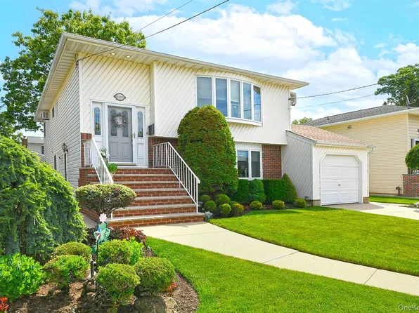 1989 Charles Street, Bellmore, NY 11710