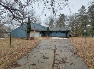 401 24th St SW, Austin, MN 55912