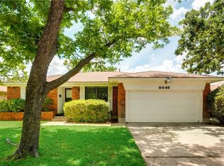 8446 Foxwood Ln, Dallas, TX 75217
