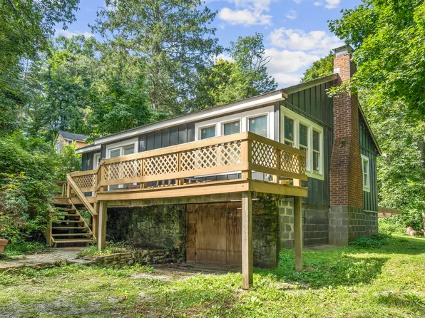 75 Cross Hill Rd, Ridgefield, CT 06877