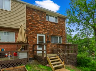 448 Brierly Ln #448, West Mifflin, PA 15122