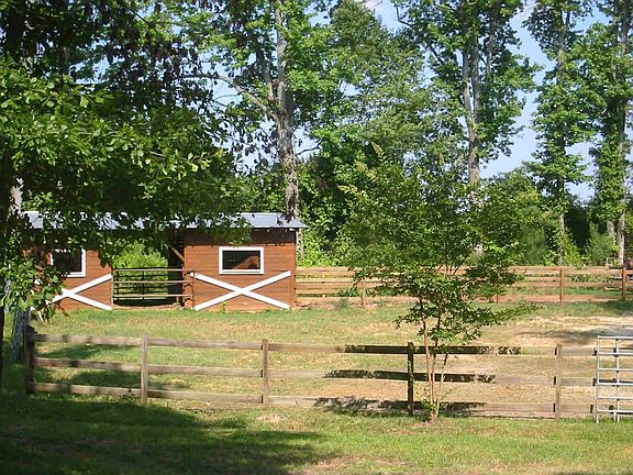 Barn