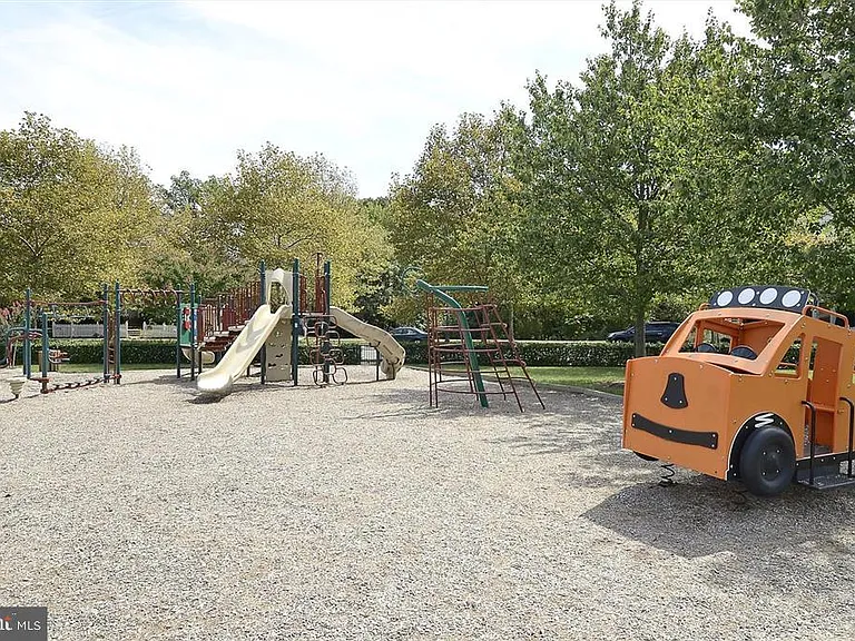 50 Timber Rock Rd — Photo 84