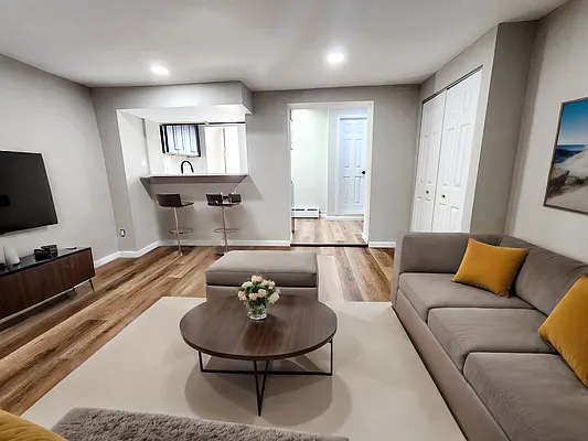 Rented by Brooklyn Property Group LLC | media 4