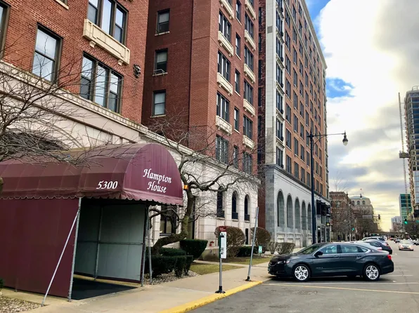 5300 S Shore Dr APT 62, Chicago, IL 60615