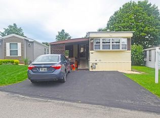 164 Pembrooke Dr, Delmont, PA 15626