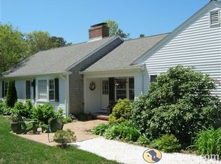 12 Carriage Ln, Barnstable, MA 02630