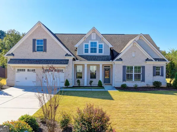 840 Champagne Ln, Hoschton, GA 30548