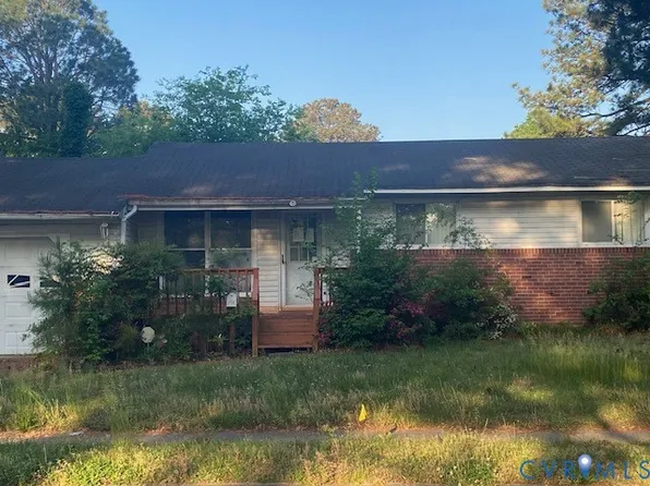 2733 Danwood Dr, Norfolk, VA 23513