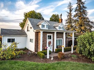 30577 Diamond Hill Dr, Harrisburg, OR 97446