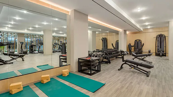 Rented by Compass | media 59