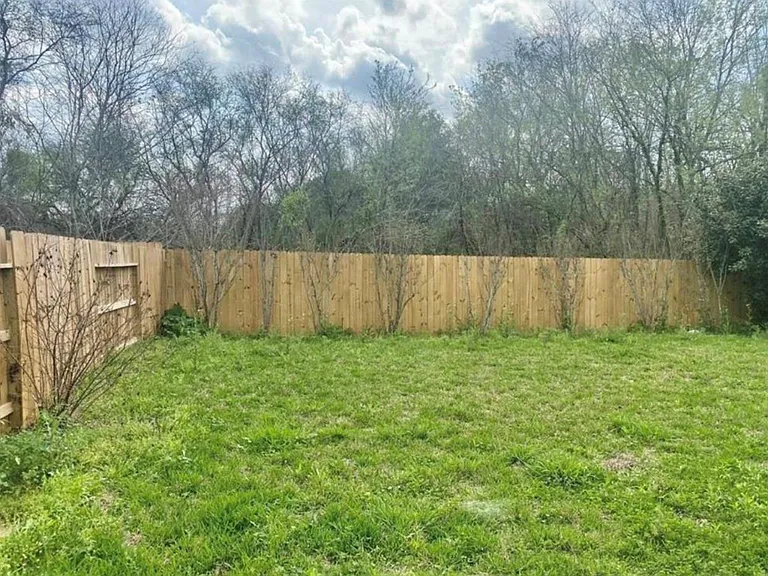 5618 Indigo Trails Dr — Photo 20