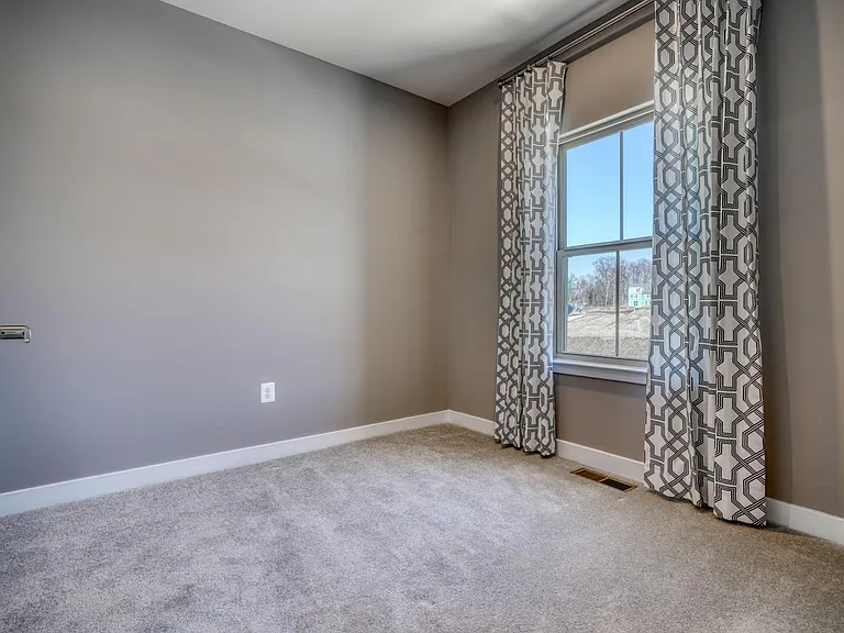 6100 Northwest Dr #1 — Photo 49