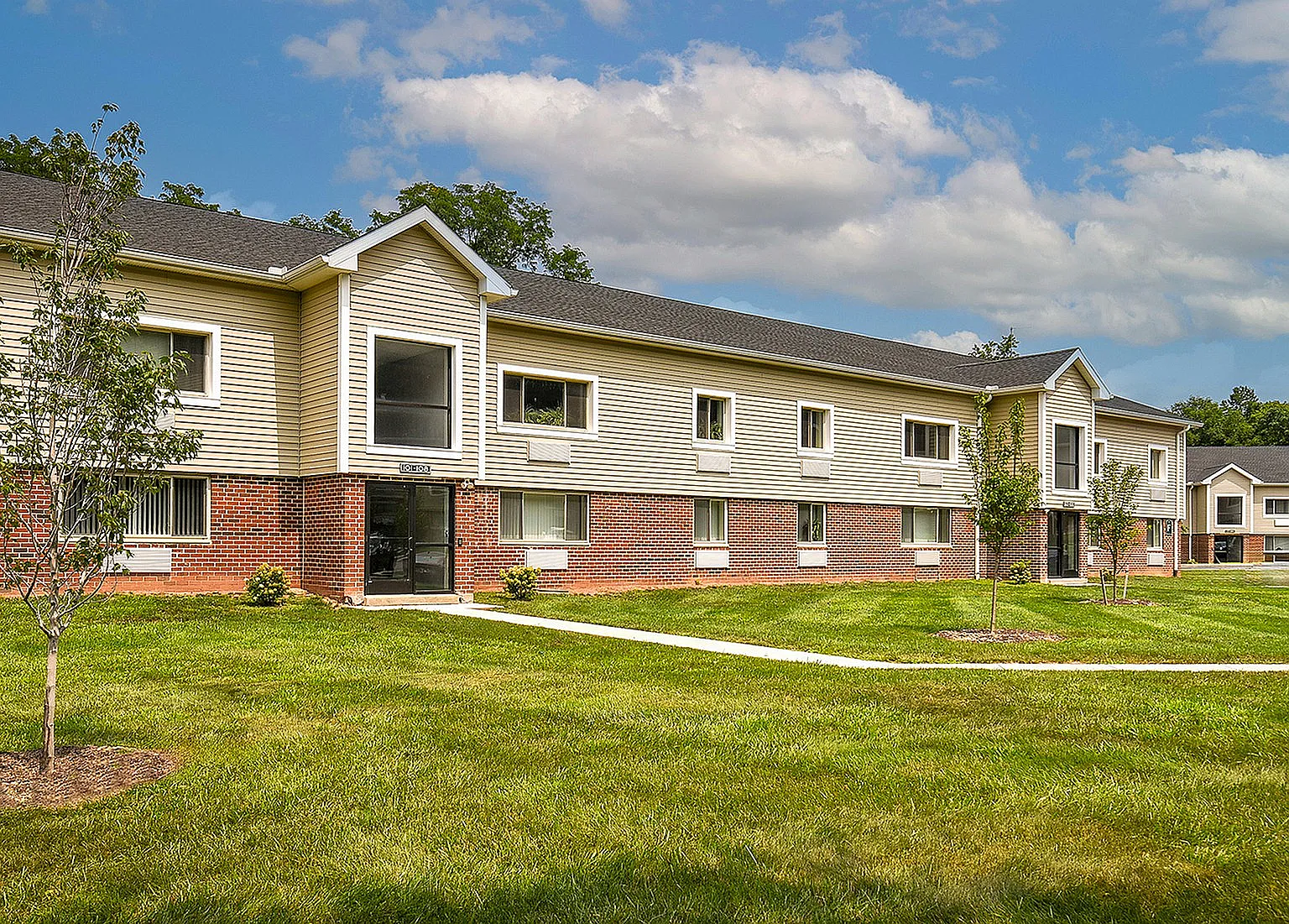 Hollow Run Apartments — Photo 3
