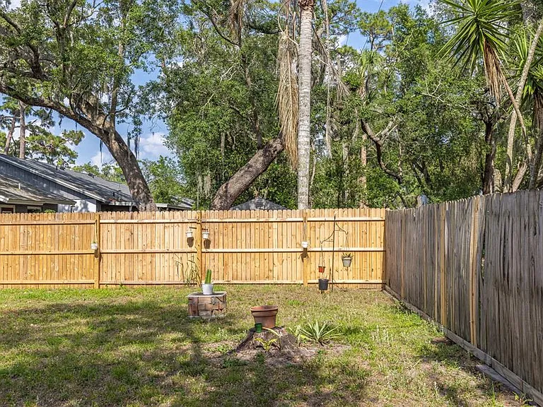 12102 Walden Woods Dr — Photo 20