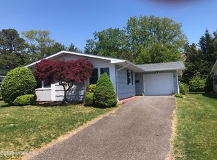 6 Dickinson Road, Brick, NJ 08724
