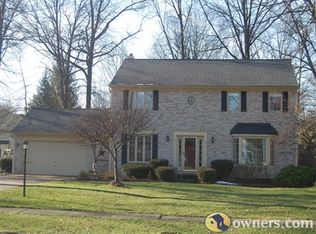 32371 Birchwood Ln, Avon Lake, OH