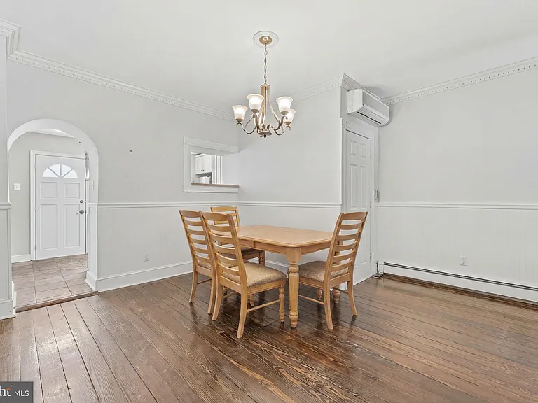 183 Markle St — Photo 4