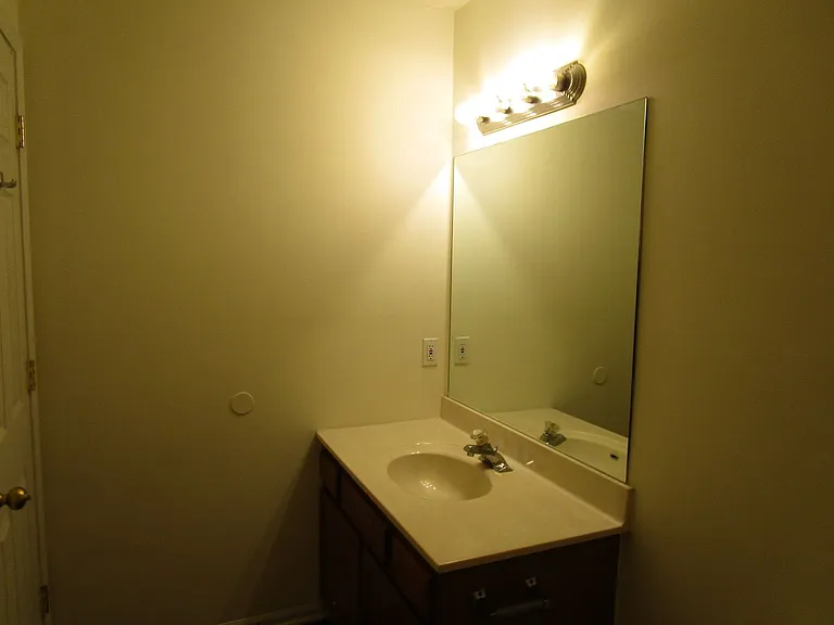 5001-5003 Betty Jean Way — Photo 16