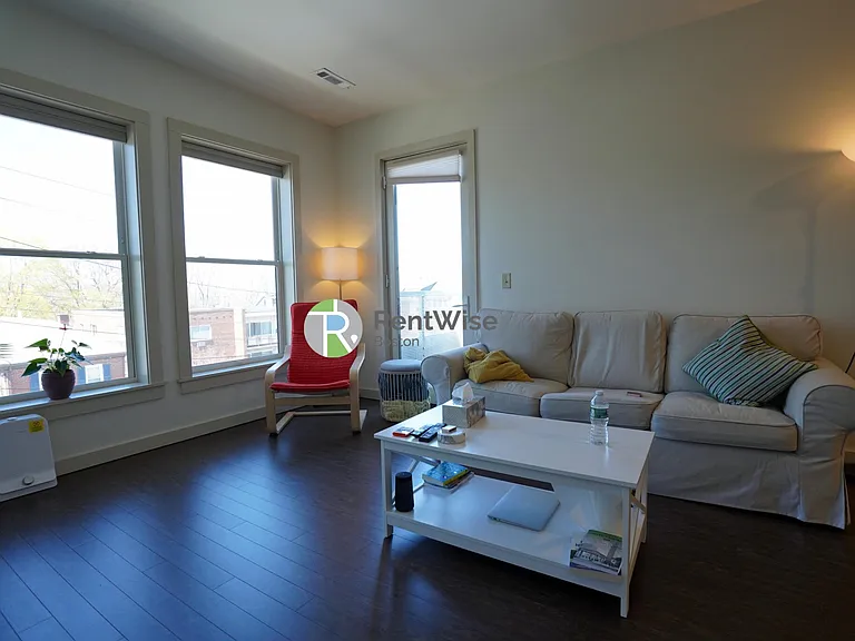 400 Langley Rd #301 — Photo 24