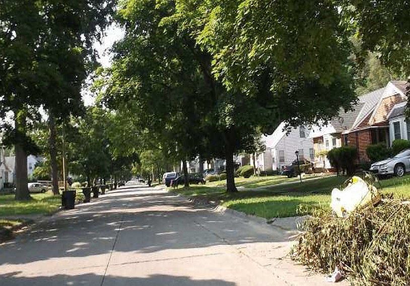 2nd image of 18254 Patton St