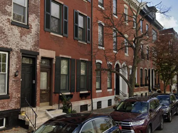 2020 Race St APT 2F, Philadelphia, PA 19103