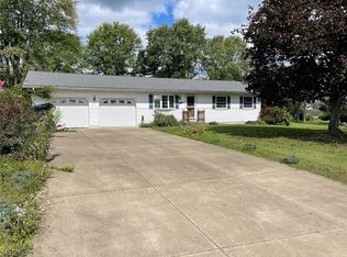 4031 Thompson St NW, Carrollton, OH 44615