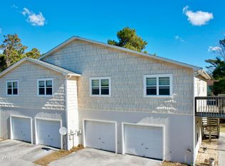 303 Osprey Ridge Dr, Emerald Isle, NC 28594