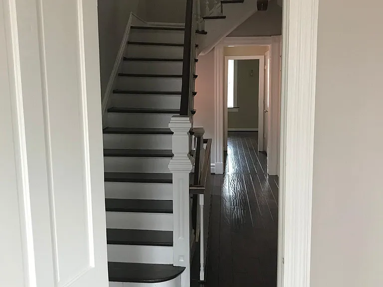 1037 Garvin Pl — Photo 29