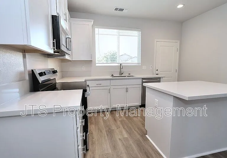 47 Brookbay Way — Photo 16