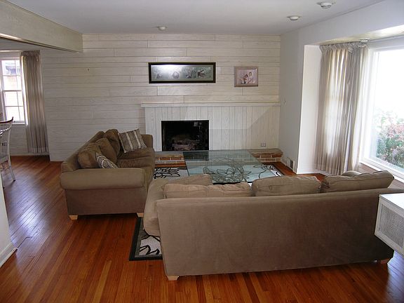 2nd image of 7913 W Cortland Pkwy
