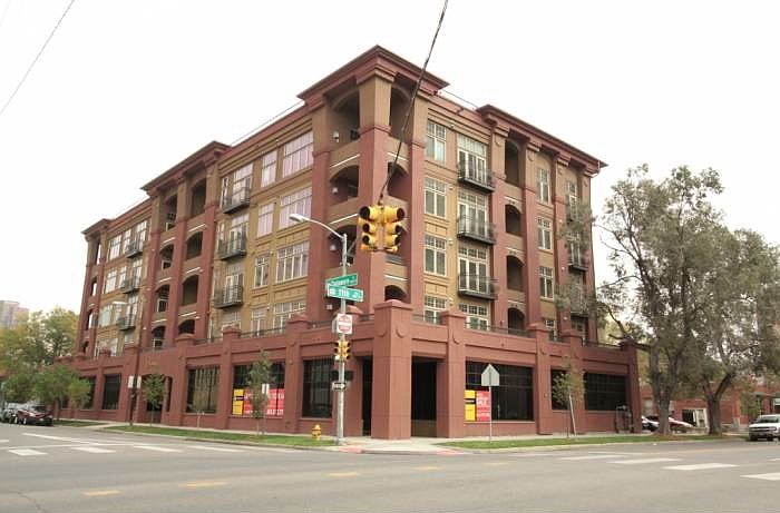 1st image of 1120 N Delaware St Unit 402