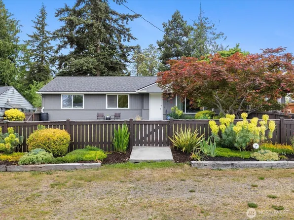 1826 N 199th Street, Shoreline, WA 98133