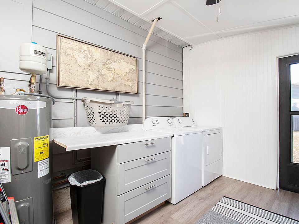 1st image of 439 Royal Tern Drive