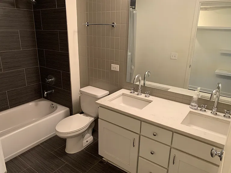 50 E 16th St #1209 — Photo 9