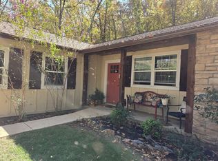 4 E Kingsbridge Dr, Conway, AR 72032