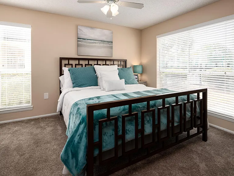 Sawgrass Cove — Photo 8
