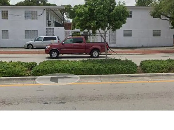 150 SW 17th Ave #12, Miami, FL 33135