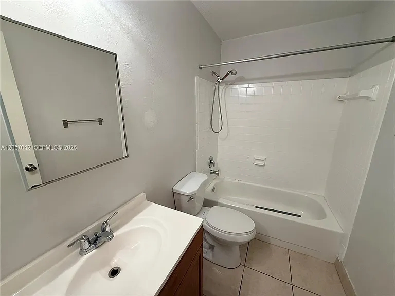 10835 NW 45th St #10835 — Photo 27