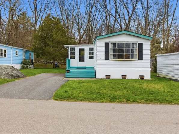 22 Southway, Taunton, MA 02780