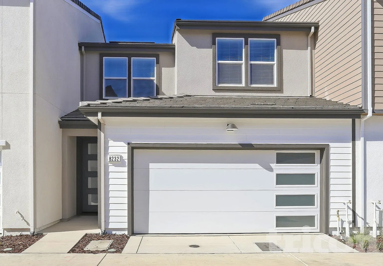 8232 Capital Delta St Sacramento CA — Photo 1