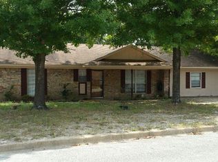 6148 Mesquite Dr, Tyler, TX 75707