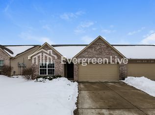2005 Lisa Walk Dr, Indianapolis, IN 46227