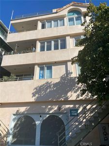 183 Lower Terrace Rd, Avalon, CA, 90704