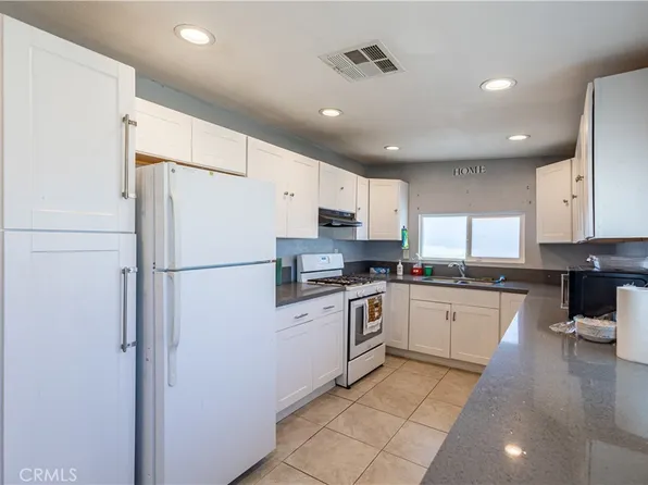 1434 Mesa Dr, Barstow, CA 92311