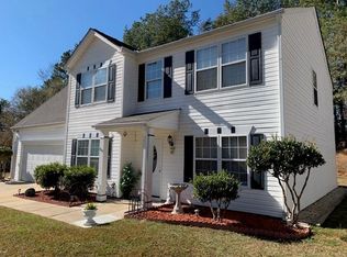 342 Crestbend Ln, Powder Springs, GA 30127