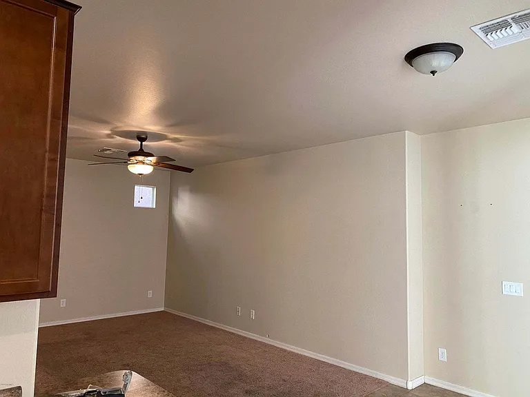 957 S Wallrade Ln — Photo 9