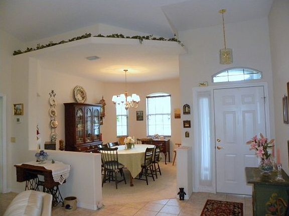 3rd image of 3562 Twelve Oaks Cir