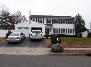 563 Carolina Ave, Brick, NJ 08724