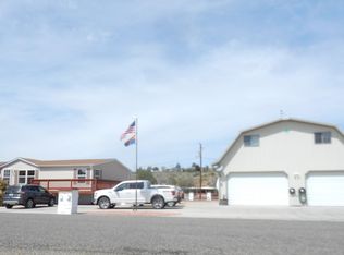 20904 E Monte Vista Rd, Mayer, AZ 86333